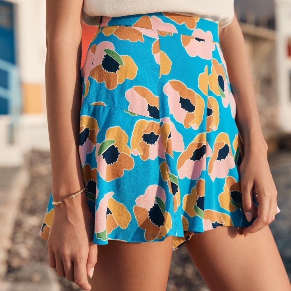 Mister Zimi fun shorts size 8 new with tags